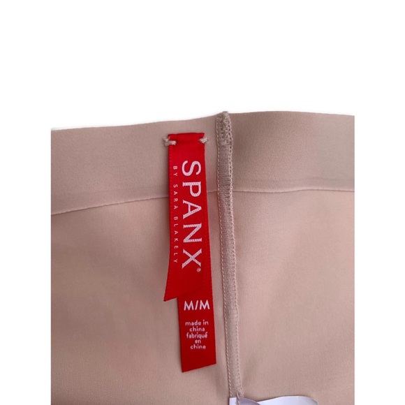 Spanx Thinstincts 2.0 Mid Thigh Shapewear Short - Picture 3 of 4